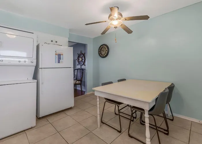 Gulf View 17 By Collection Apartment